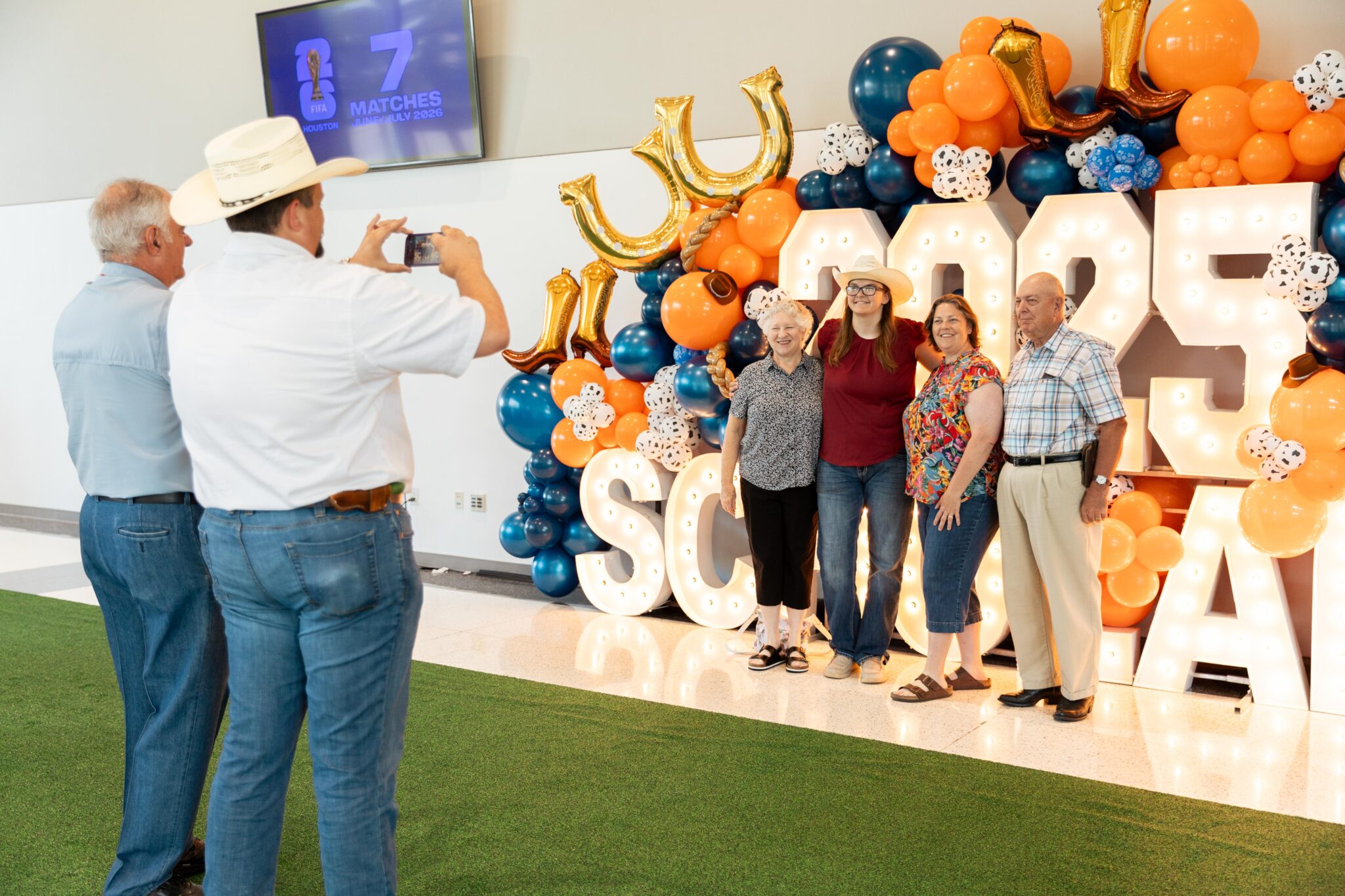 Picnic of Dreams: Rodeo Celebrates Its Largest Class of Scholars at Annual Picnic