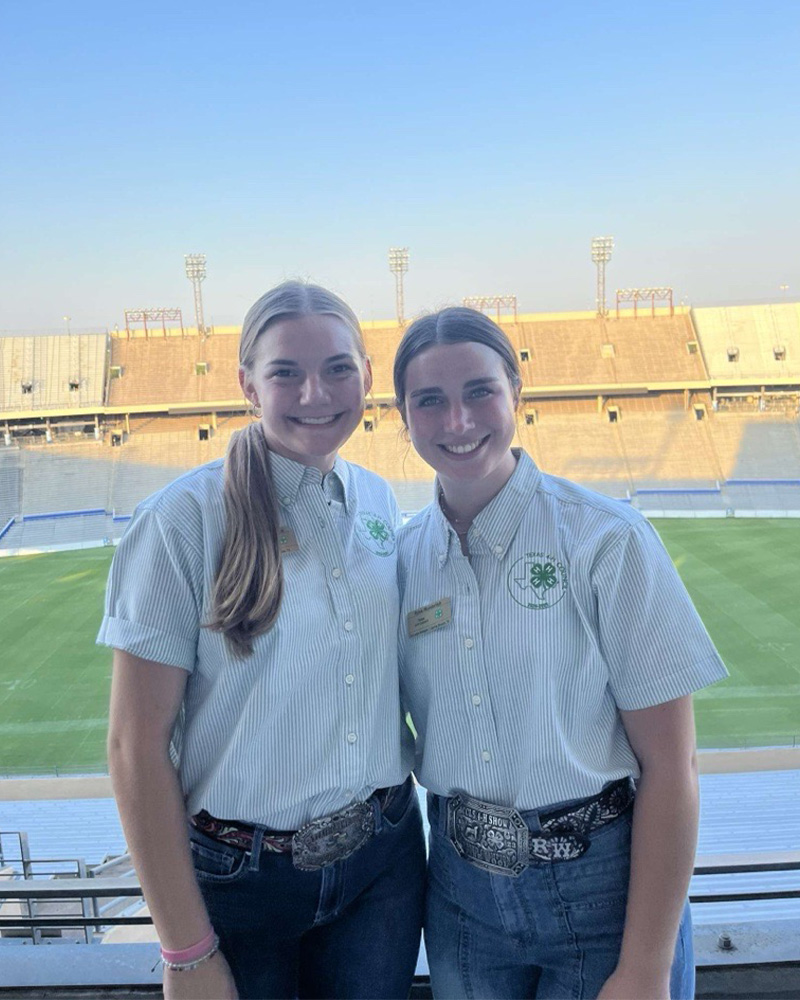 Wunderlich at a Texas 4-H event (right)