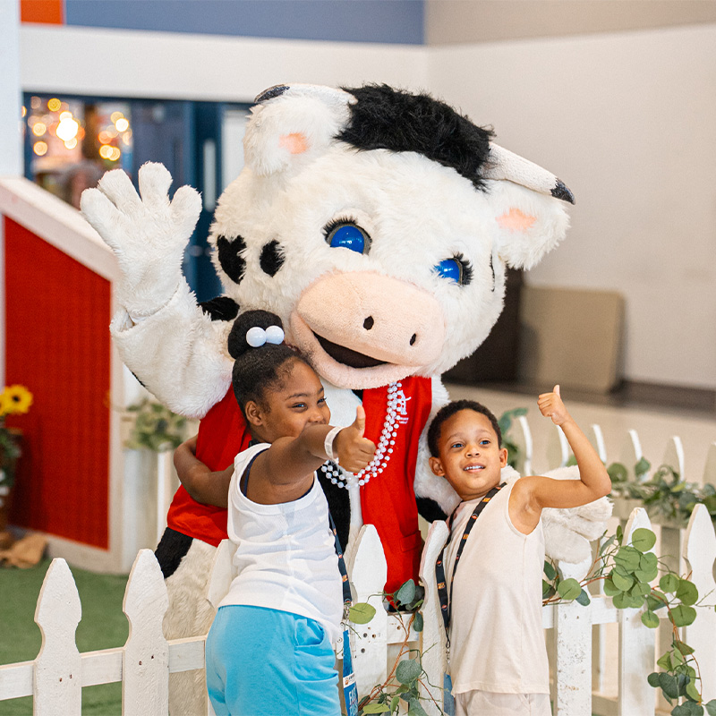 Work Sponsor Icon Miss Moo | Houston Livestock Show and Rodeo